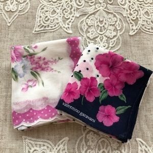 Handkerchief 2 set.